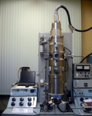 Electron microscope EMV-100 LM